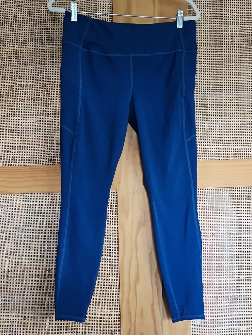 EUC Athleta Marine Blue High-Rise Performance Leggings L